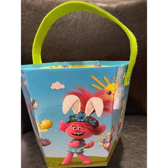TROLLS WORLD TOUR EASTER EGG CANDY BASKET - BRAND NEW- NEVER USED. - Picture 8 of 11